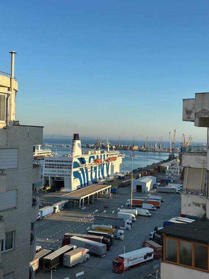 Vintage Sea-view In Centre Durrës